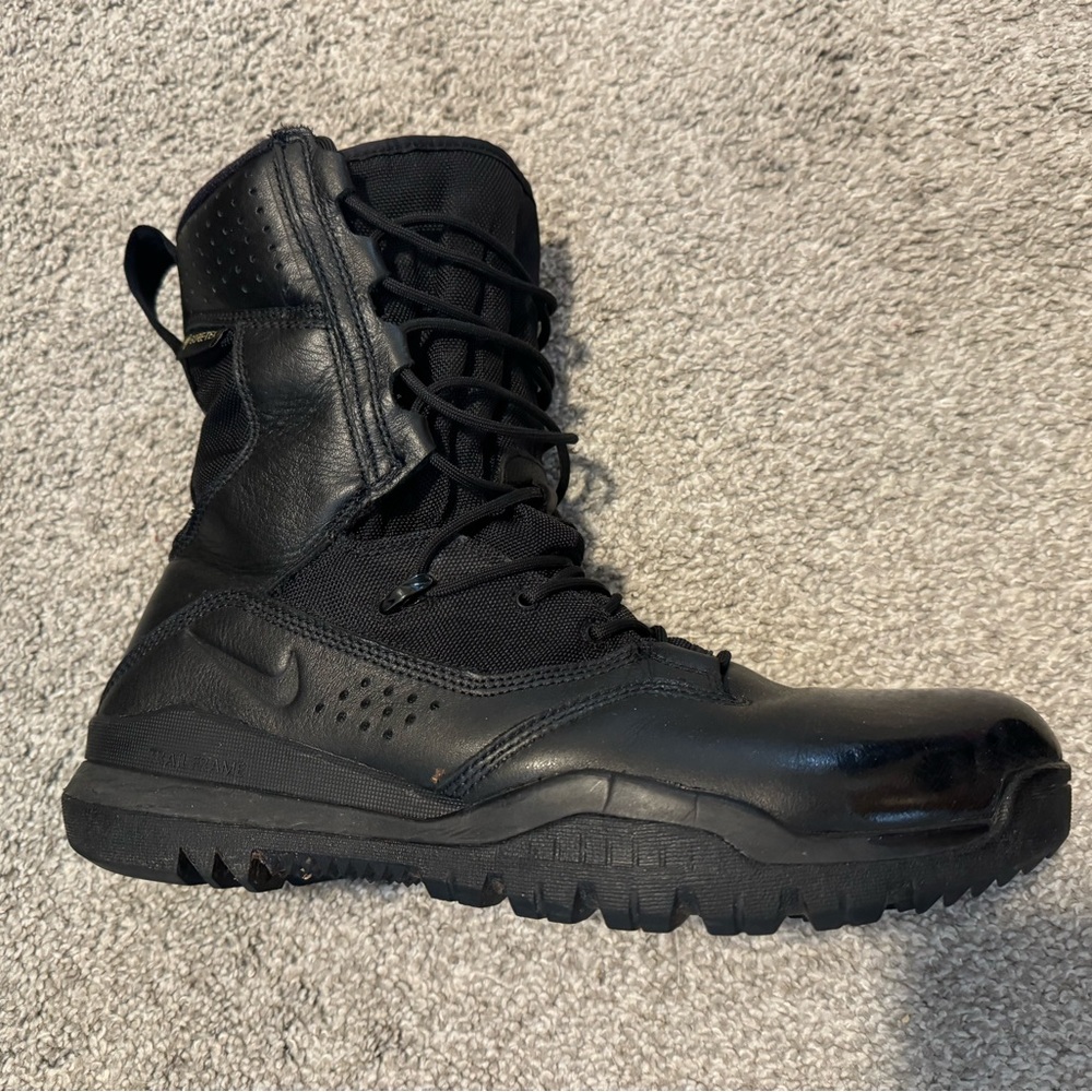 Nike Law Enforcement/Tactical Boots For Men Size 11 Gem
